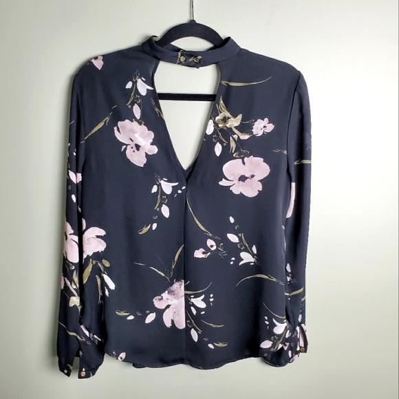 Dynamite Black Printed Blouse Size Small - Picture 3 of 7